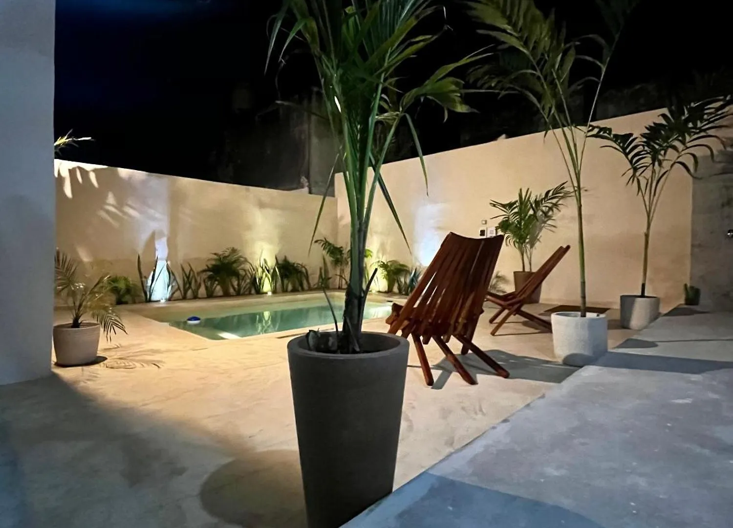 Rae4Sesenta Apts Merida Apartment
